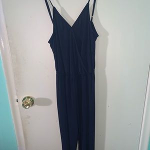 Navy blue Guess jumpsuit!